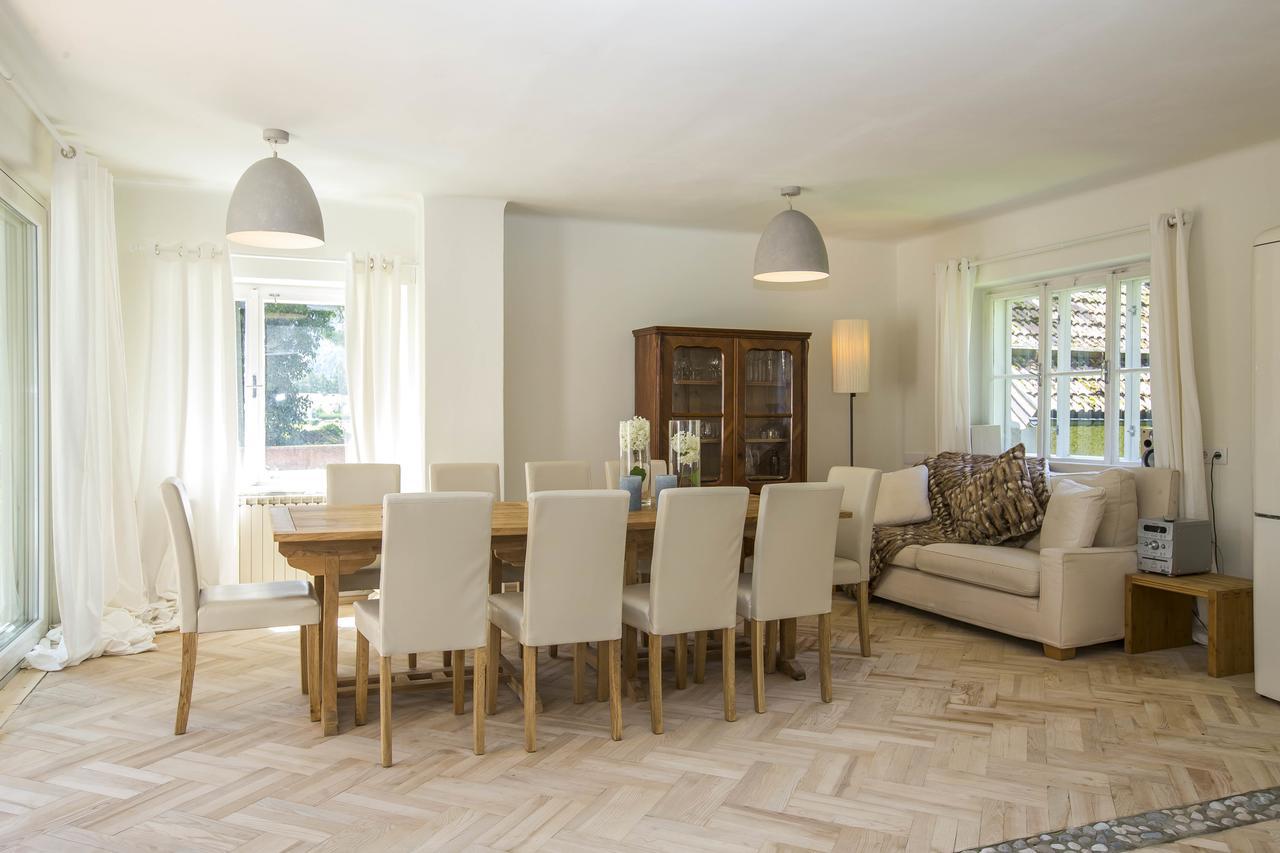 Chalet Happy Family, Secluded Location, 15 Min To Salzburg And Just Short To T Lakes Sound Of Music, Bbq&Bikes&Sunbeds For Free, Up To 14P Golling an der Salzach Exterior foto